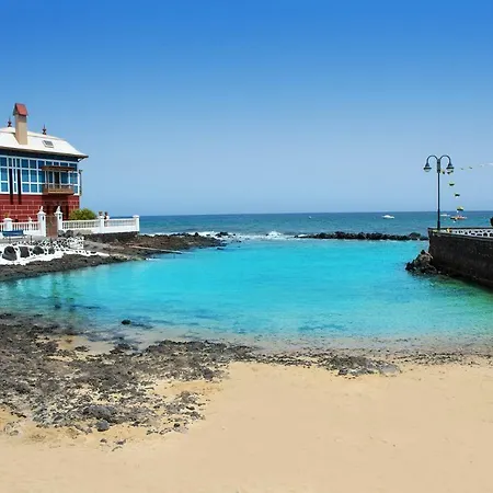 Eco Fisherman's Seafront - Fantastic Views - Private Courtyard Arrieta (Lanzarote)