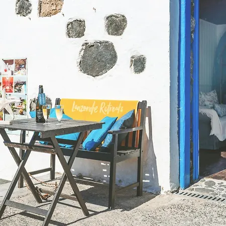 Fisherman's Seafront - Fantastic Views - Private Courtyard