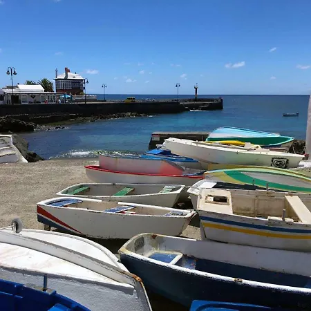 Nyaraló Eco Fisherman's Seafront - Fantastic Views - Private Courtyard *