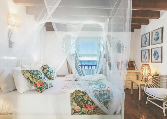 Eco Fisherman's Seafront - Fantastic Views - Private Courtyard *